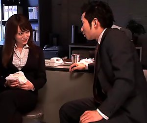 Fantastisk japansk tjej Akiho Yoshizawa i galen närbild jav-film